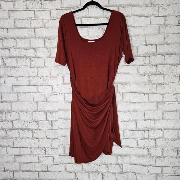 Maurices Dresses & Skirts - Maurices wrap around short sleeve dress